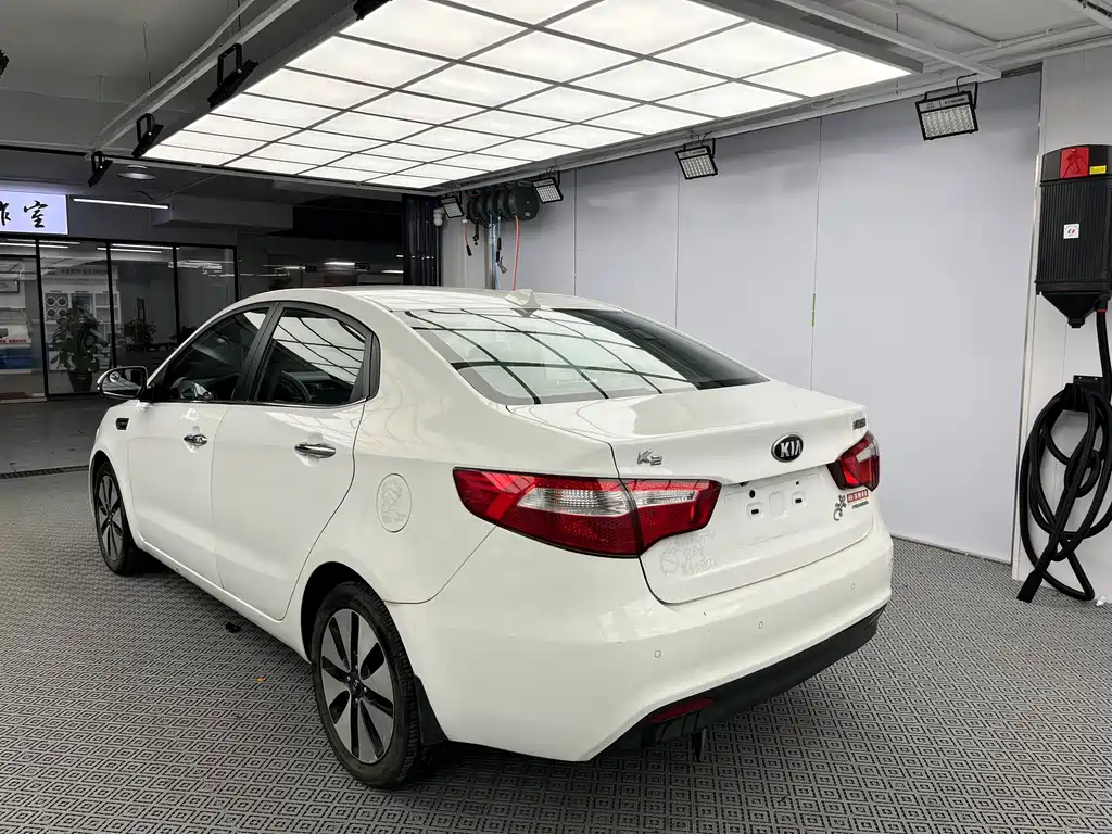 Kia K2 — миниатюра 7