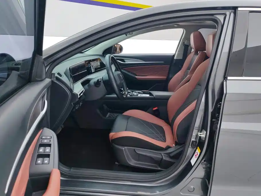 Changan Eado — миниатюра 9