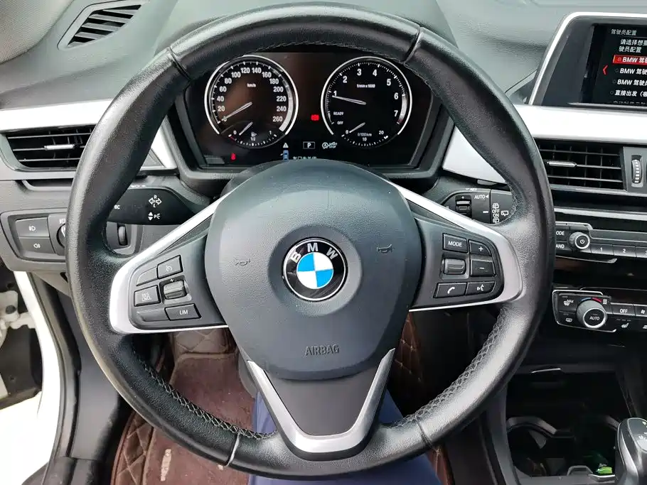 BMW X1 — миниатюра 15