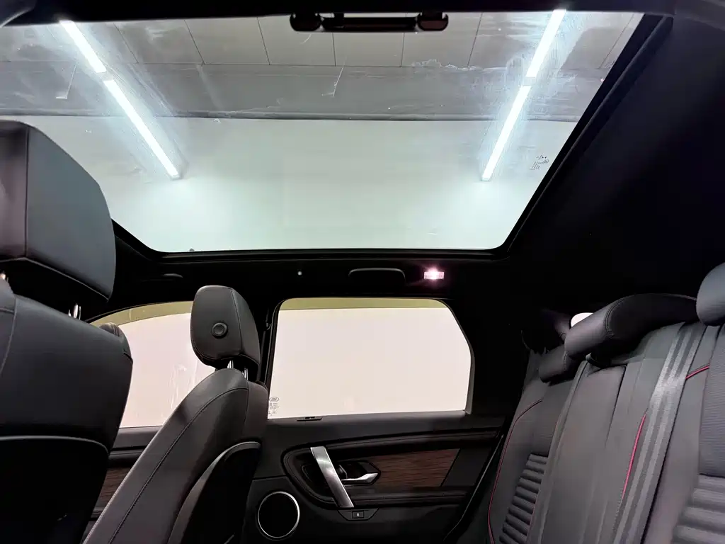 Land Rover Discovery Sport — миниатюра 24