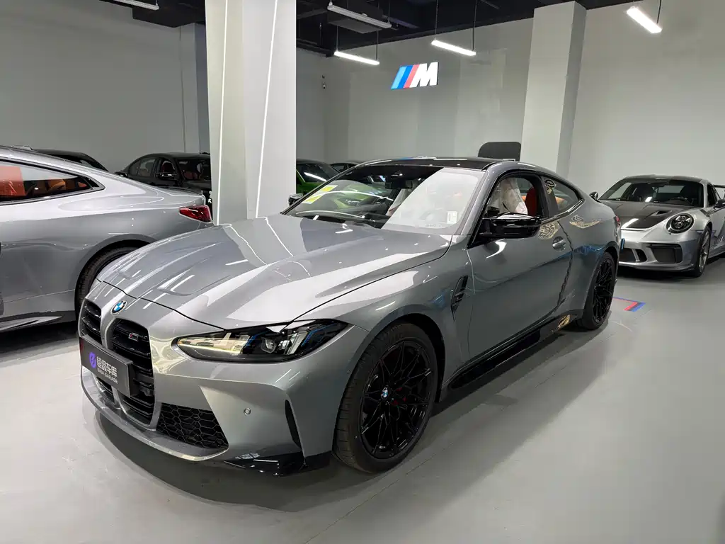 BMW M4 0
