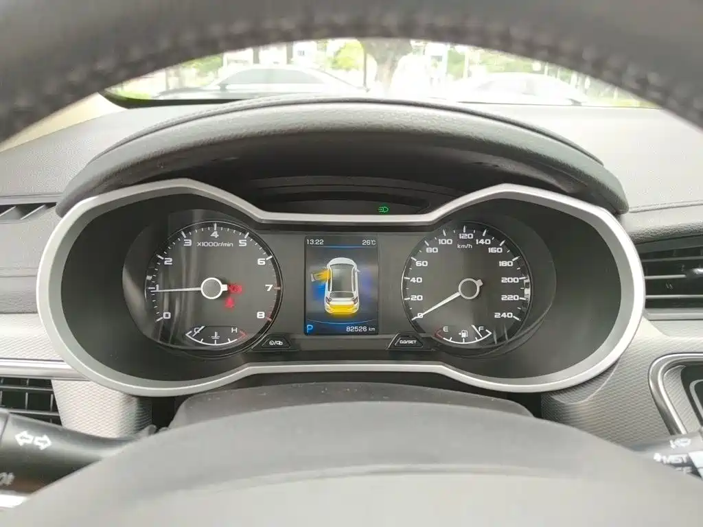 Geely Emgrand GS — миниатюра 7