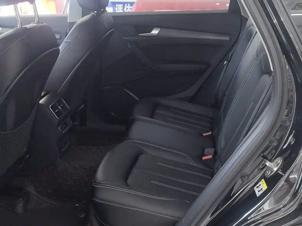 Audi Q5L — миниатюра 11
