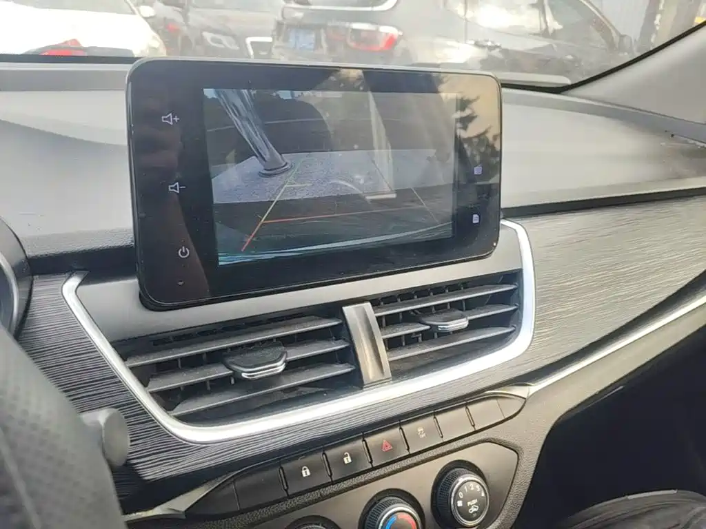 Baojun 360 — миниатюра 13