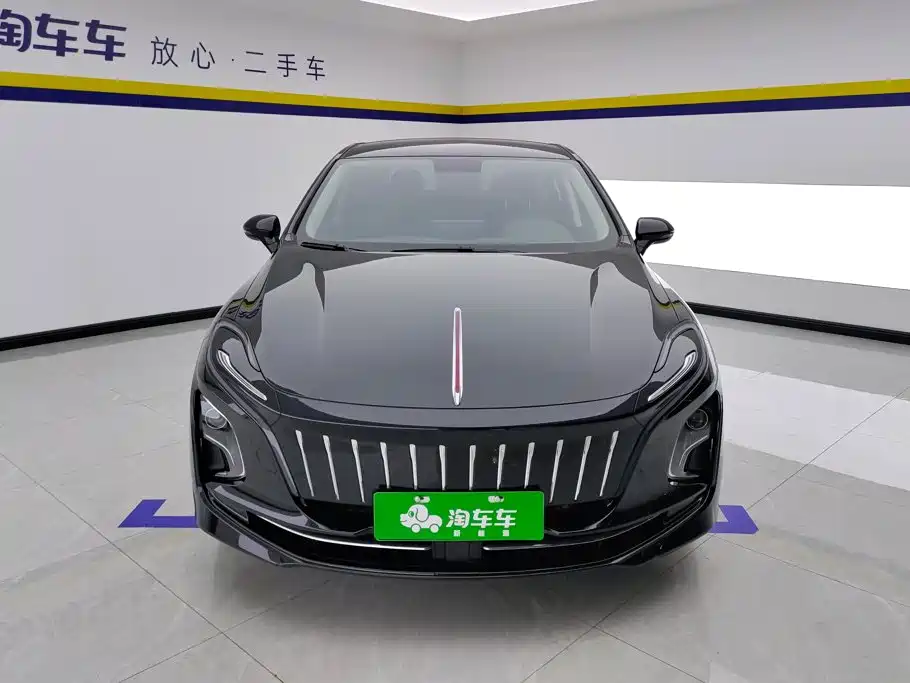 Hongqi Hongqi E-QM5 — миниатюра 2