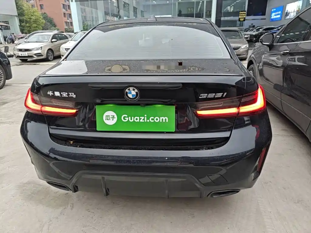 BMW 3 Series — миниатюра 6