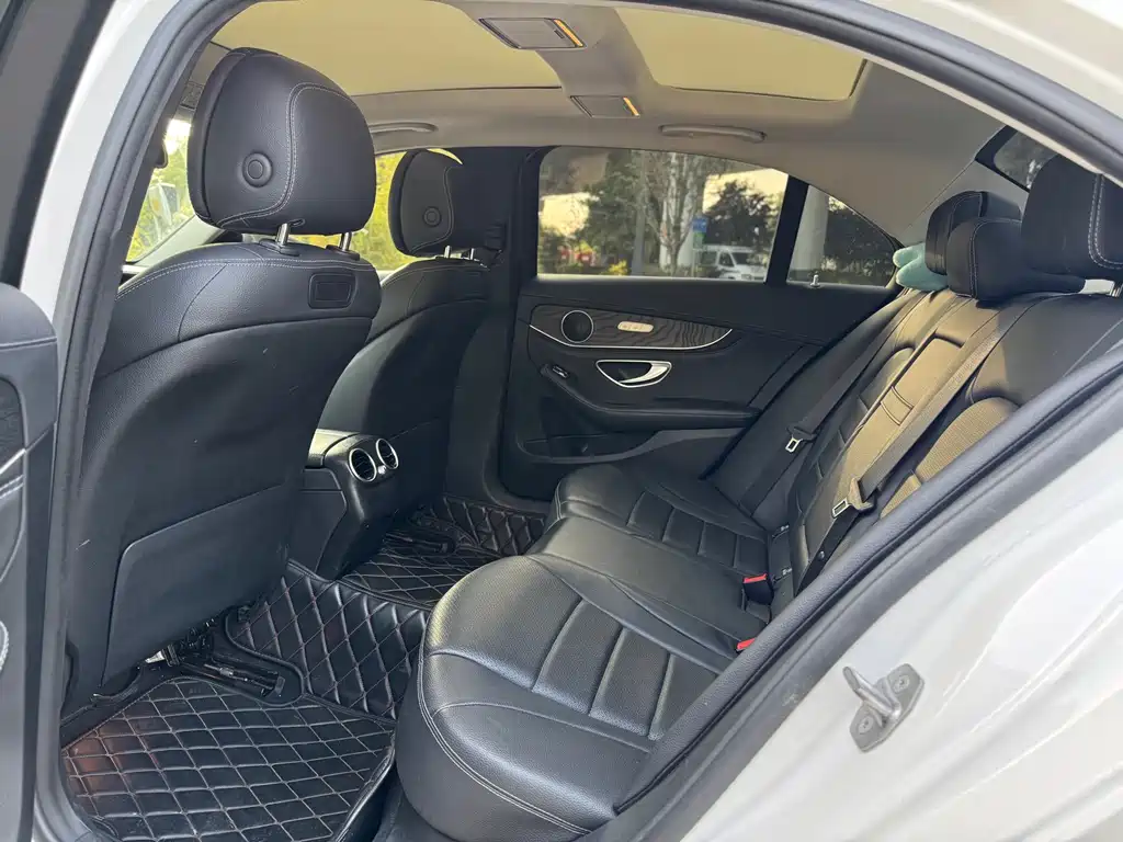 MERCEDES-BENZ C CLASS