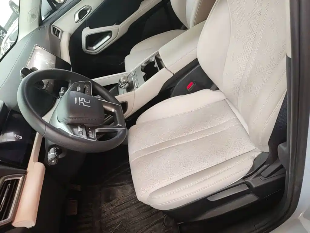 BYD Yuan UP — миниатюра 15