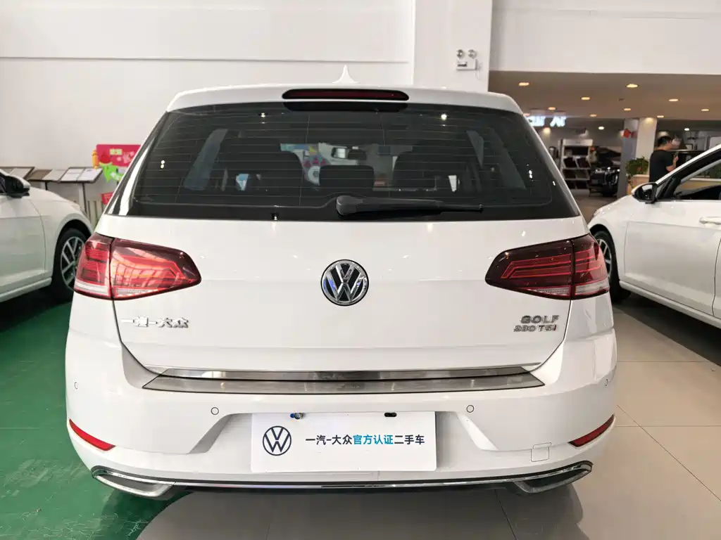 Volkswagen Golf — миниатюра 4