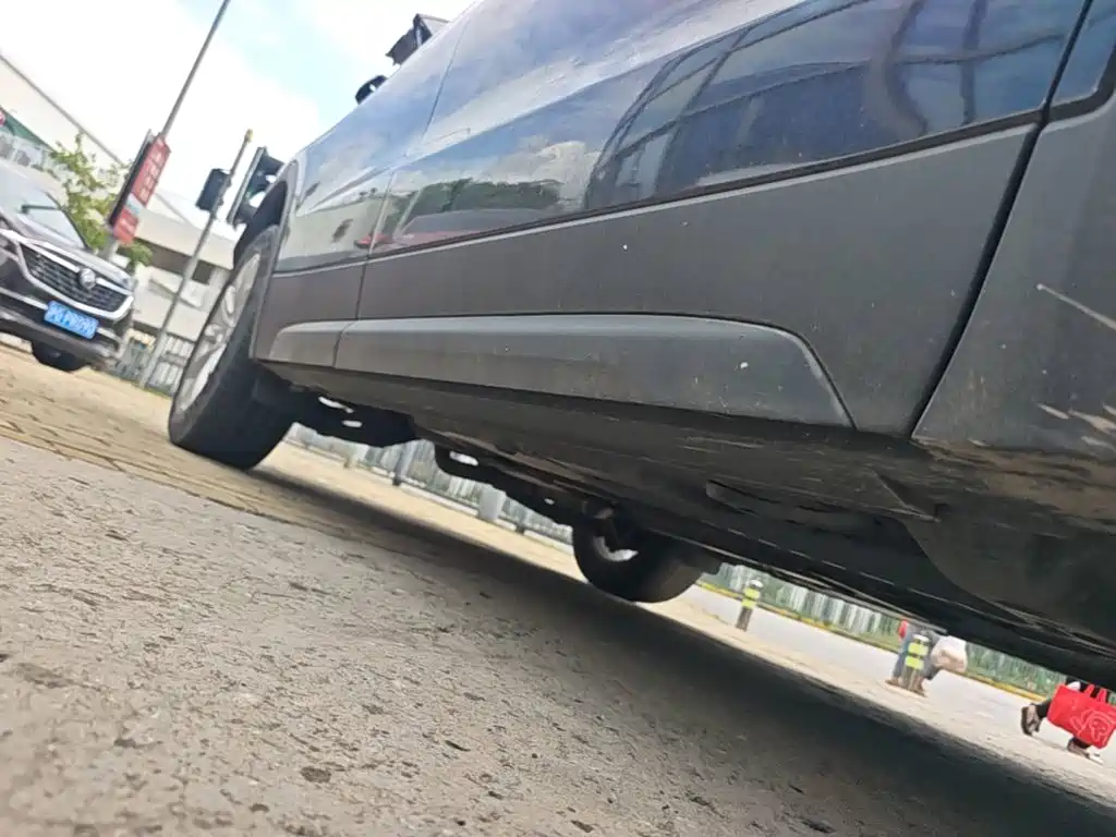Cadillac XT4 — миниатюра 21