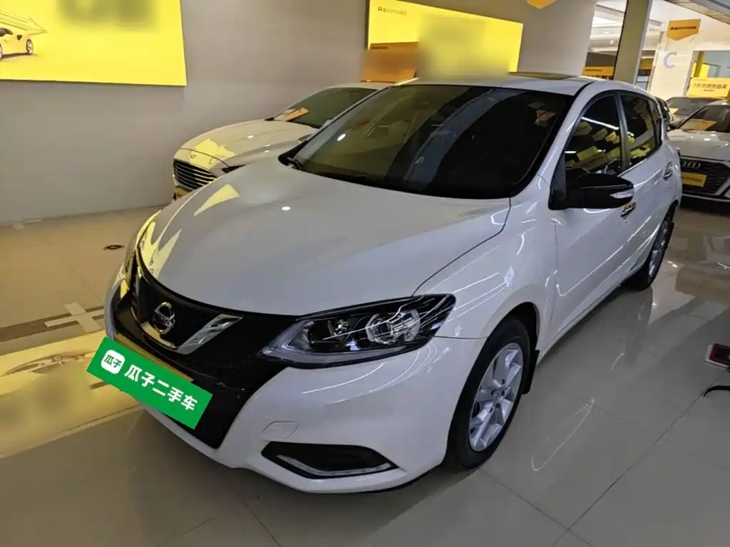 Nissan Tiida — миниатюра 2