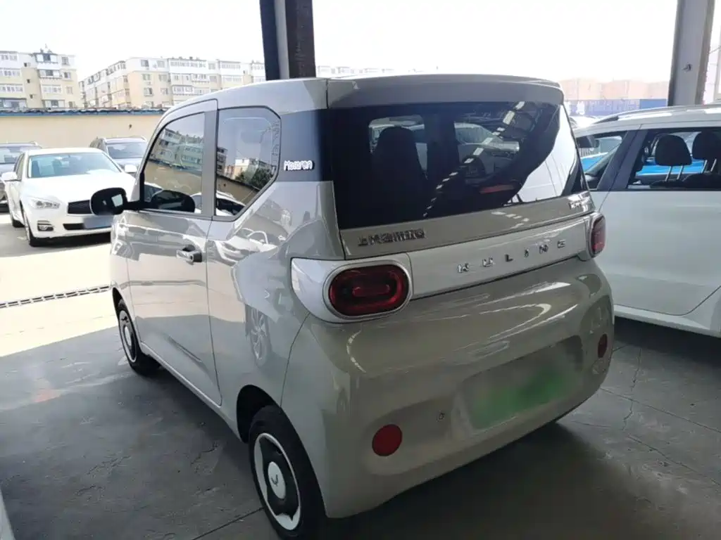 Wuling MINIEV — миниатюра 5