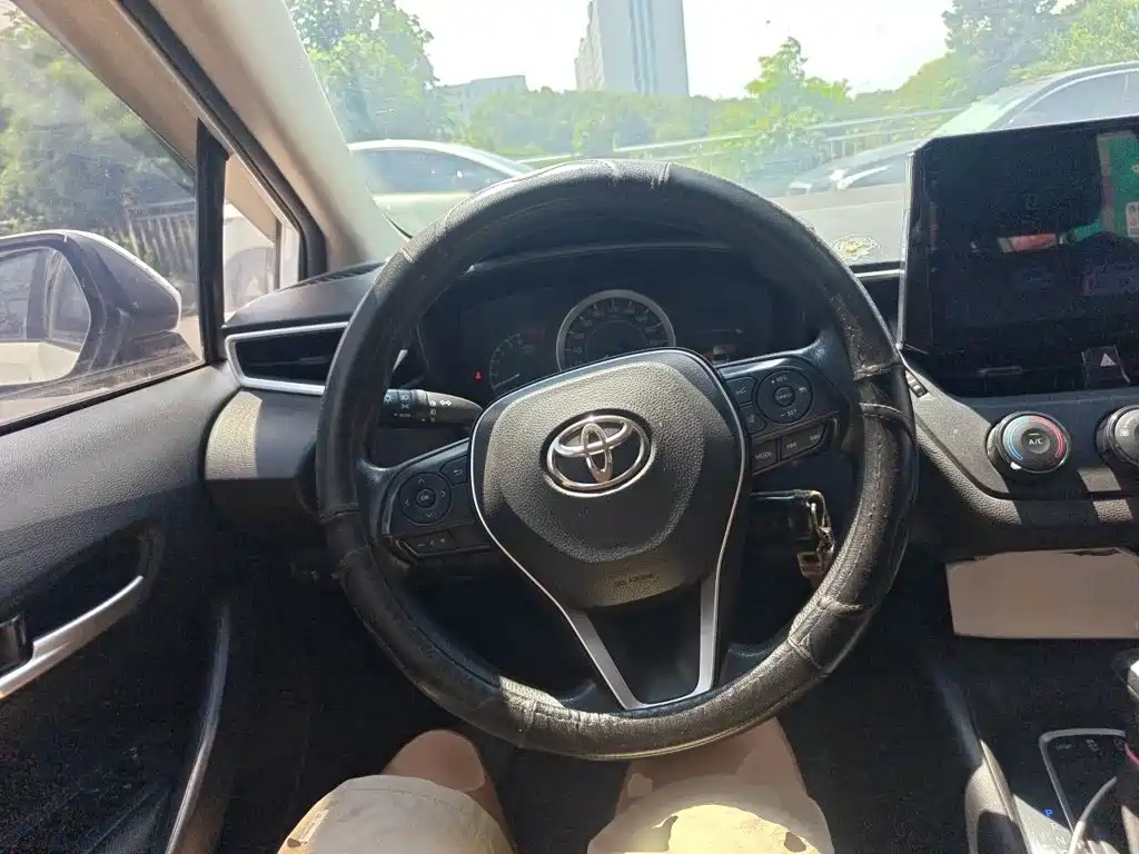 Toyota Corolla — миниатюра 11
