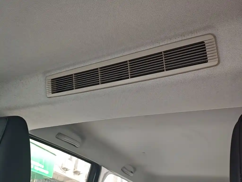 Wuling Hongguang EV — миниатюра 18