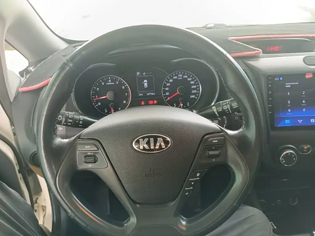 Kia K3 — миниатюра 11
