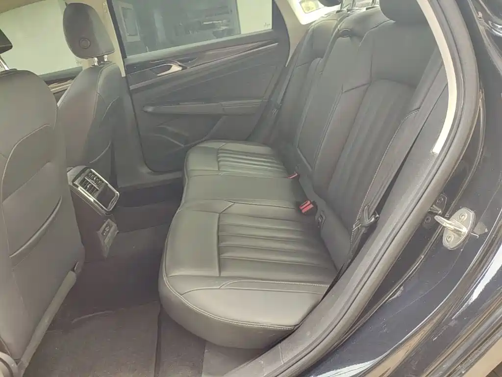Volkswagen Passat — миниатюра 17