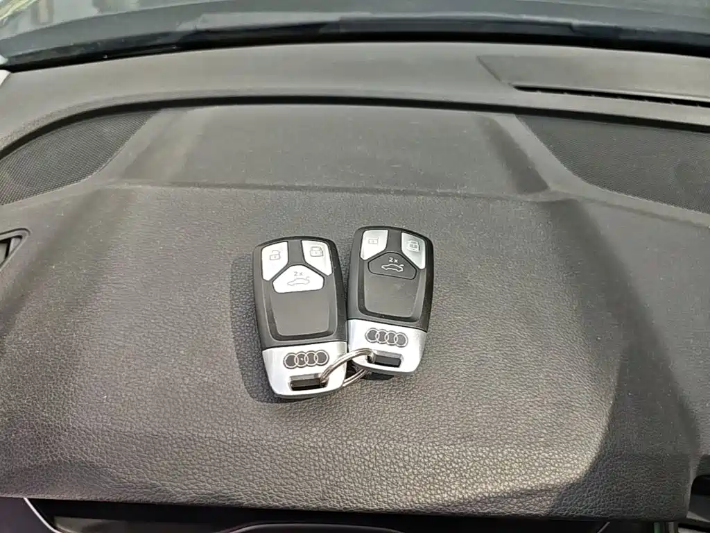 Audi Q5L — миниатюра 9