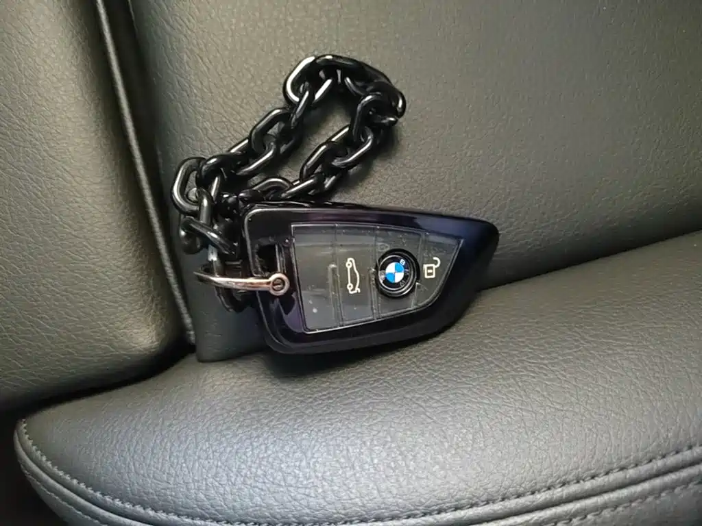 BMW 2 Series Active Tourer — миниатюра 9