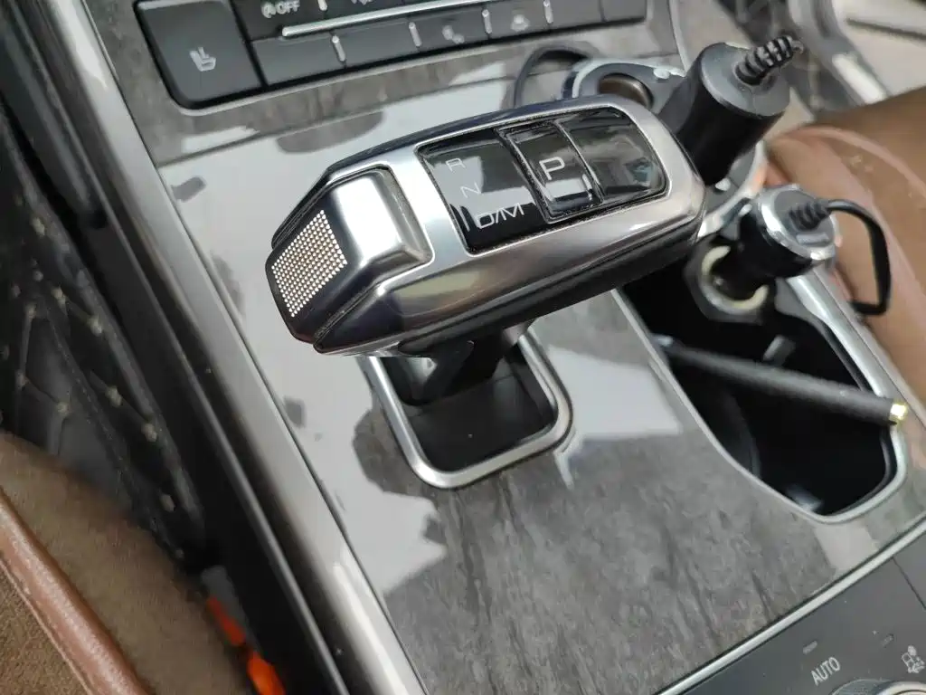 Haval H8 — миниатюра 10