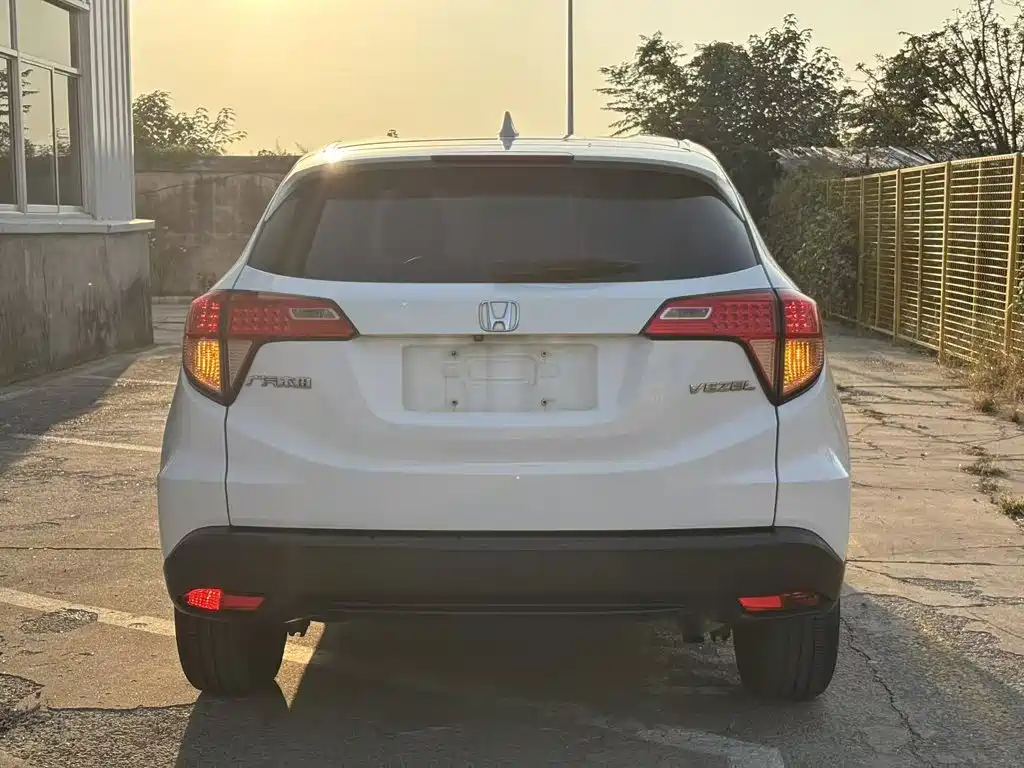 Honda Vezel — миниатюра 6