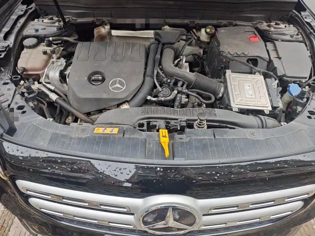 Mercedes-Benz GLB — миниатюра 11