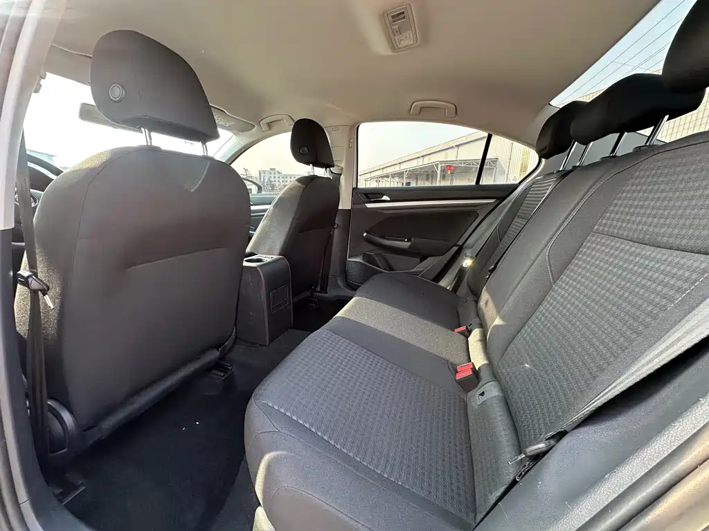 Volkswagen Bora 2019 1.5L AT Fashion