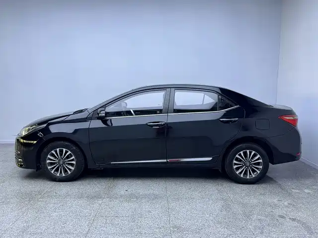 Toyota Corolla — миниатюра 11