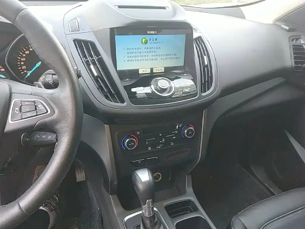 Ford Kuga — миниатюра 13