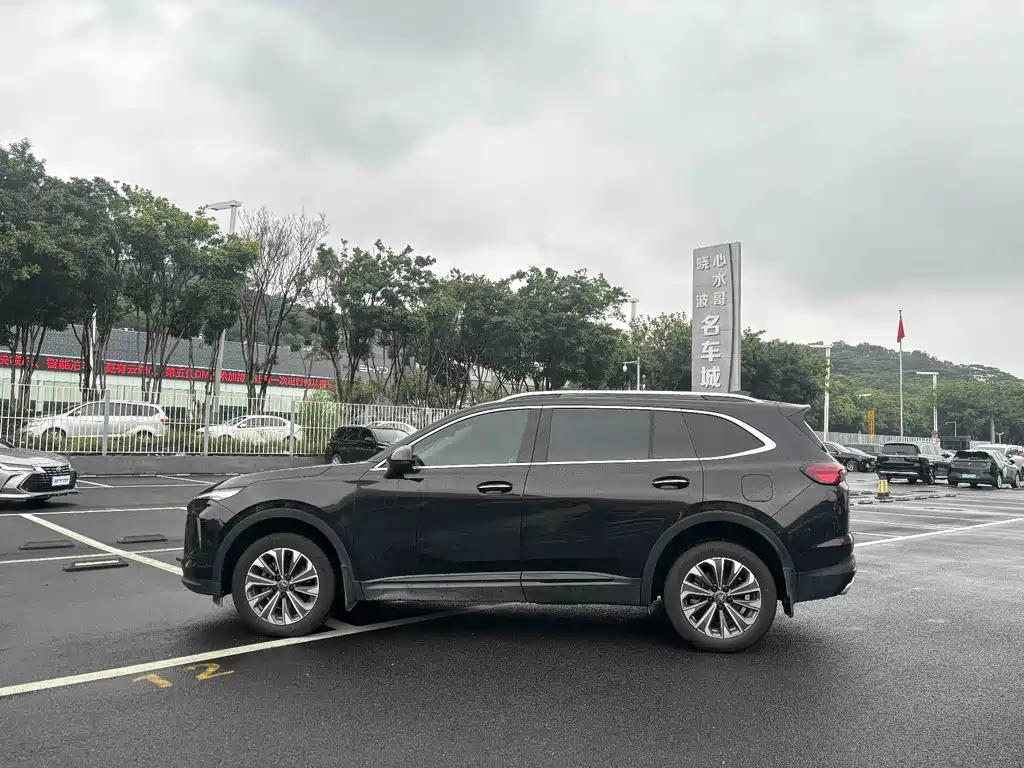 Buick Envision Plus — миниатюра 2
