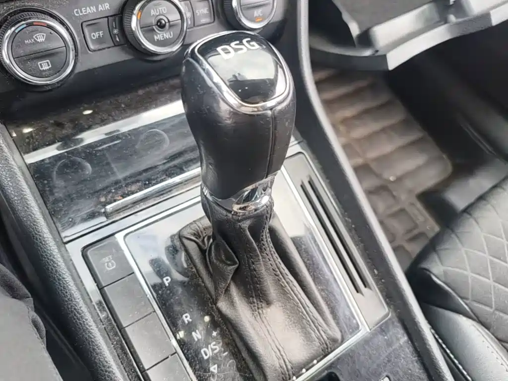 Skoda Superb — миниатюра 14