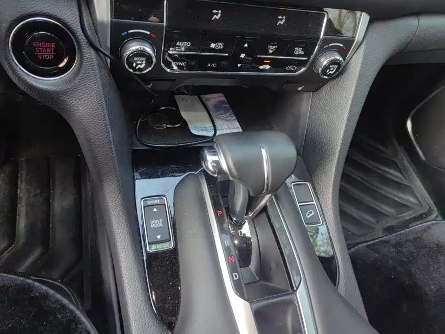 Honda UR-V — миниатюра 16