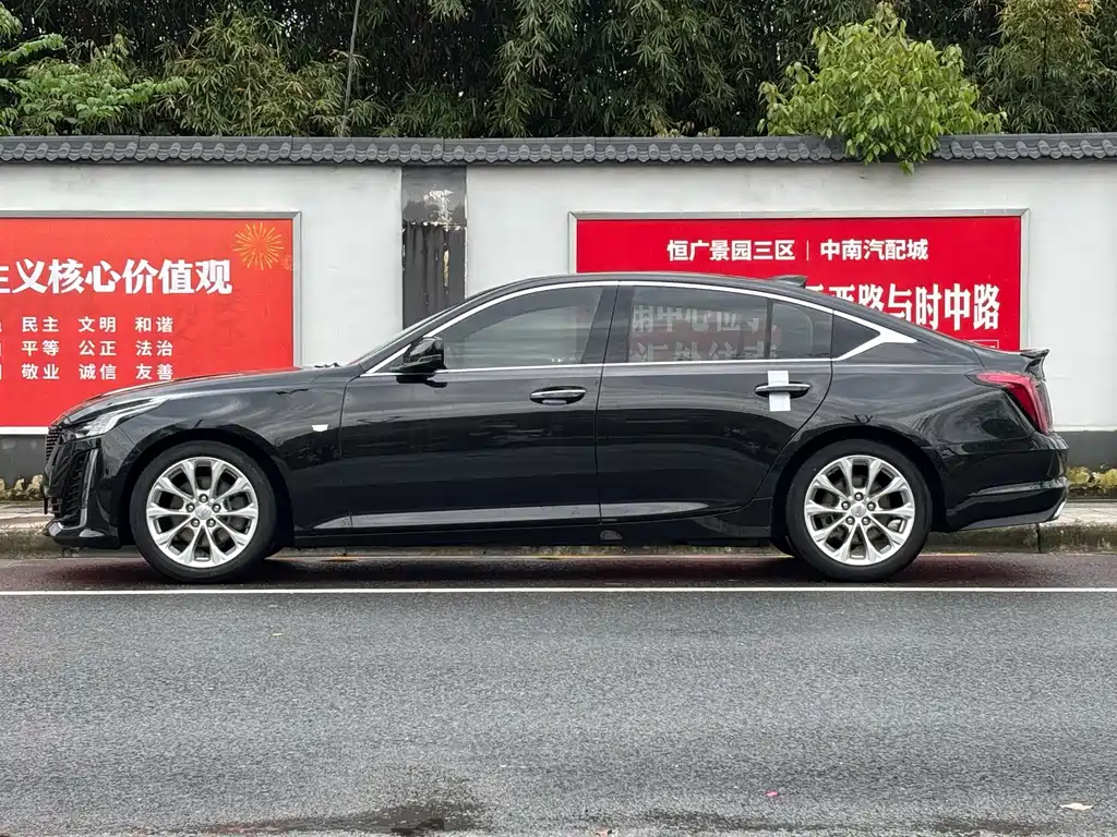 Cadillac CT5 — миниатюра 3