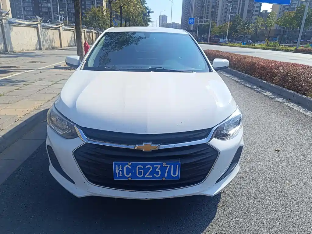 CHEVROLET KOVOZ