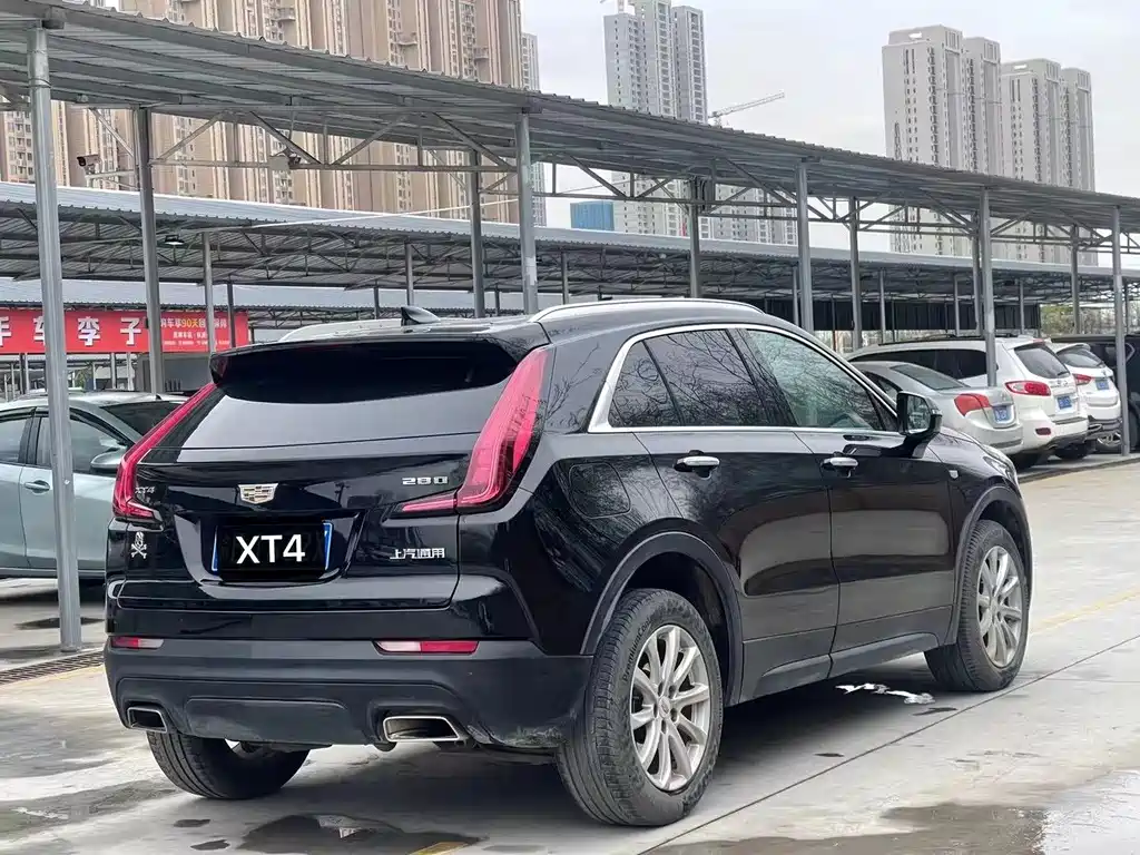 Cadillac XT4 — миниатюра 9