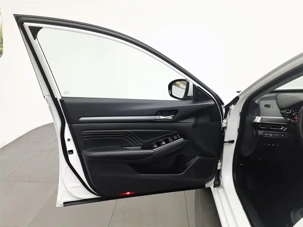 Nissan Altima 2022 2.0L XL-Upr