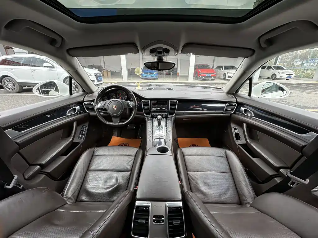 Porsche Panamera — миниатюра 9