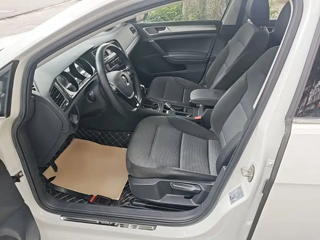 Volkswagen Golf — миниатюра 15
