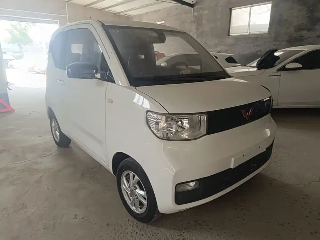 Wuling MINIEV — миниатюра 4