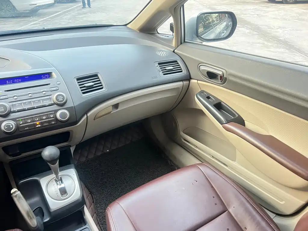 Honda Civic — миниатюра 19