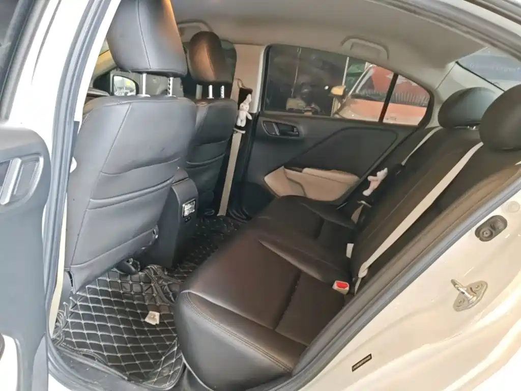Honda City — миниатюра 17