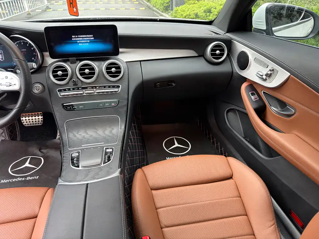 Mercedes-Benz C-Class (Import) — миниатюра 14