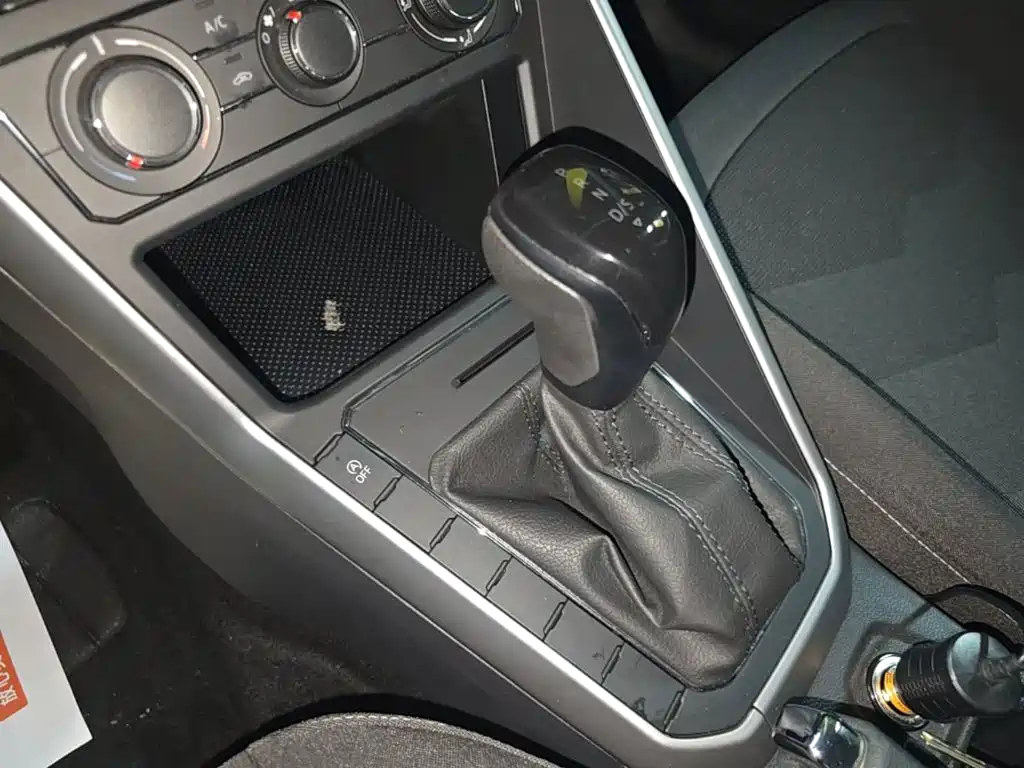 Volkswagen Polo — миниатюра 14