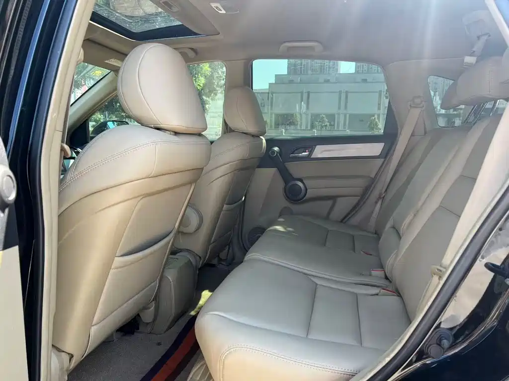Honda CR-V — миниатюра 6