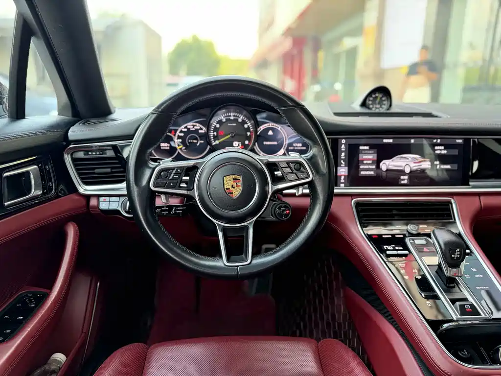 Porsche Panamera Hybrid — миниатюра 6