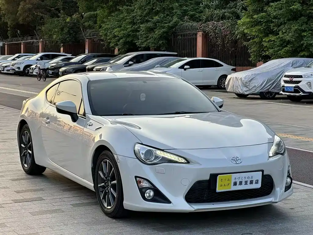 Toyota 86 — миниатюра 3