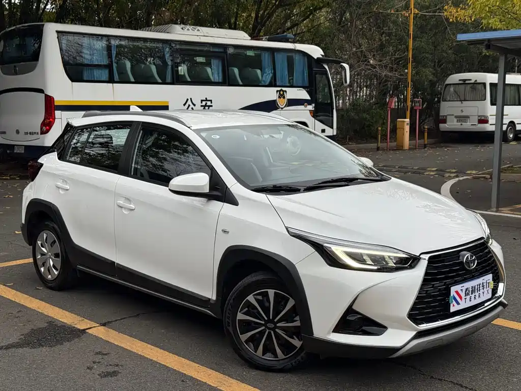 TOYOTA YARIS L ZHIXUAN