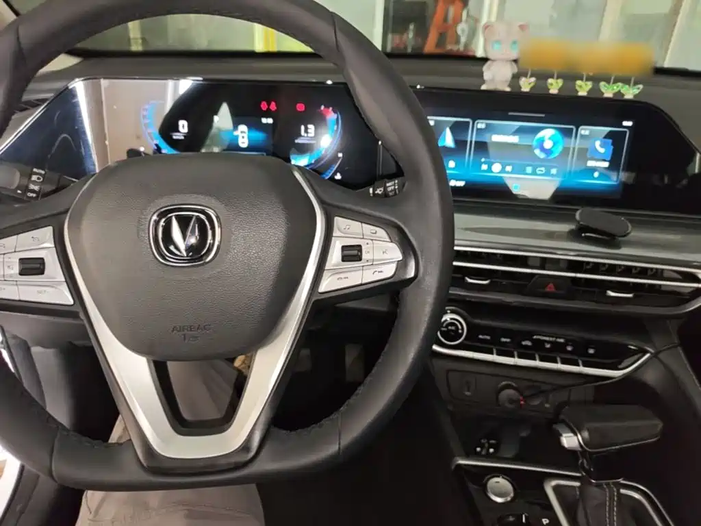 Changan Eado — миниатюра 10