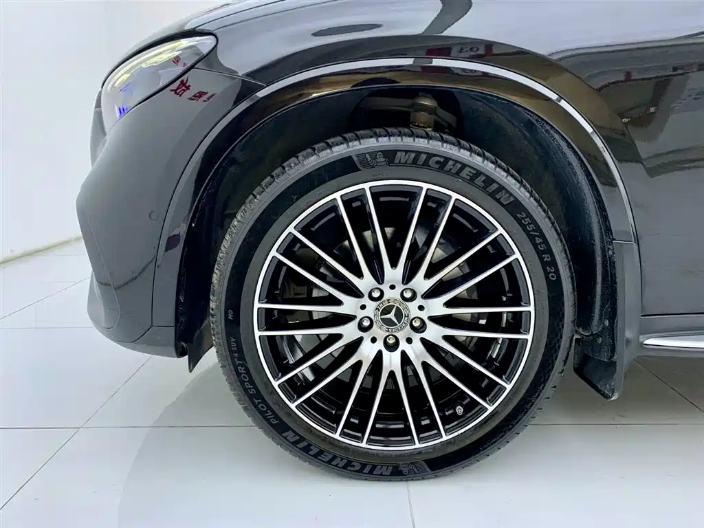 Mercedes-Benz GLC 2024 GLC 300 L 4MATIC Luxury 5 мест