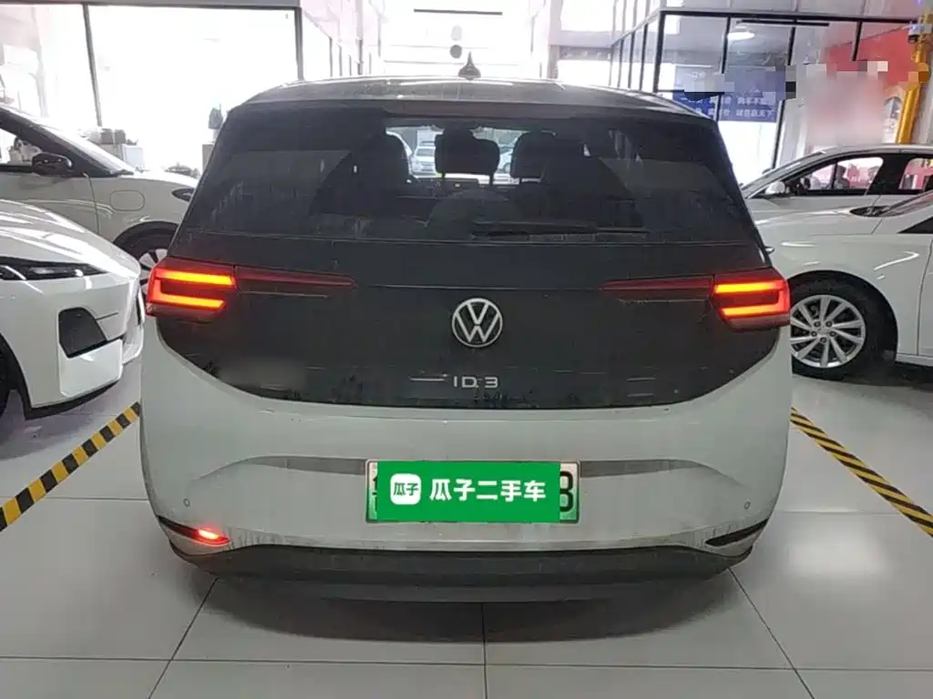 Volkswagen ID.3 — миниатюра 6