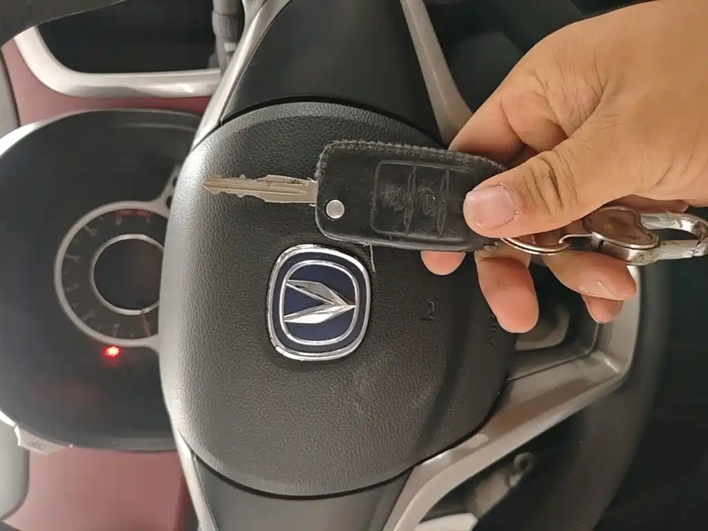 Changan BenBen — миниатюра 9